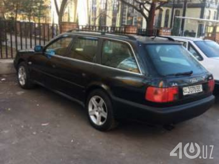 Audi A6 I (C4)