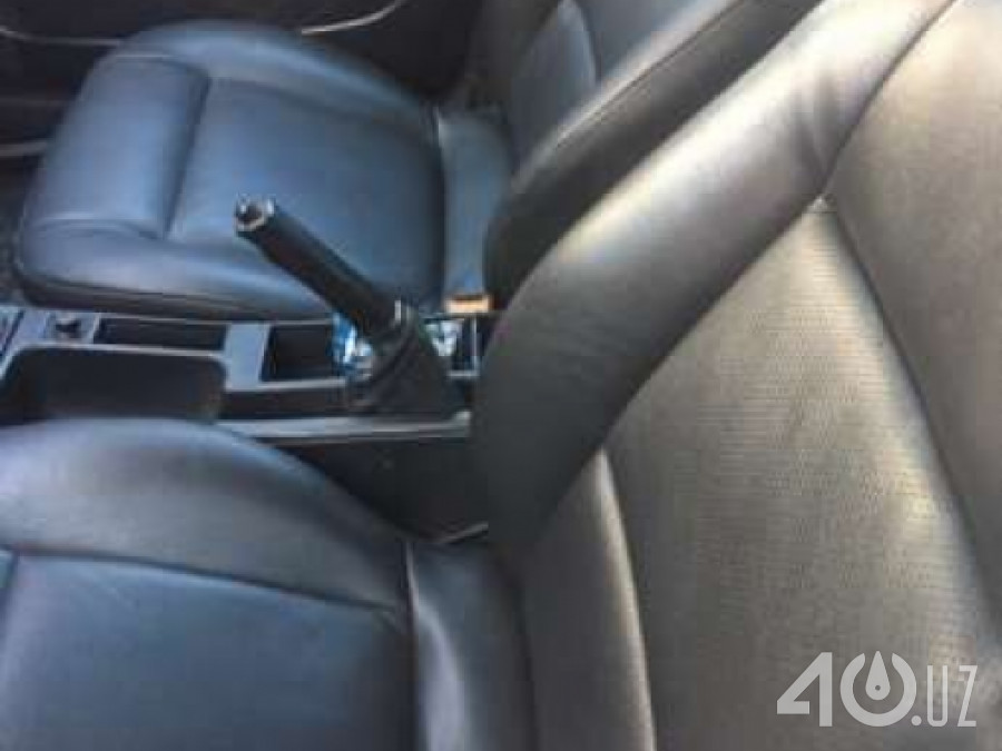 Audi A6 I (C4)