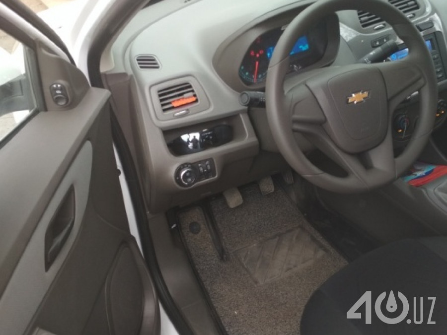 Chevrolet Uz Cobalt II