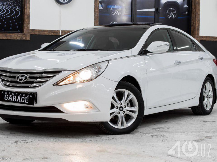 Hyundai Sonata VI (YF)