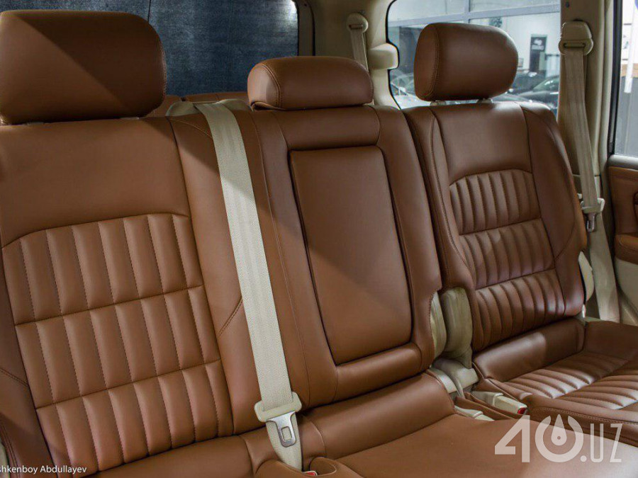 Lexus LX II