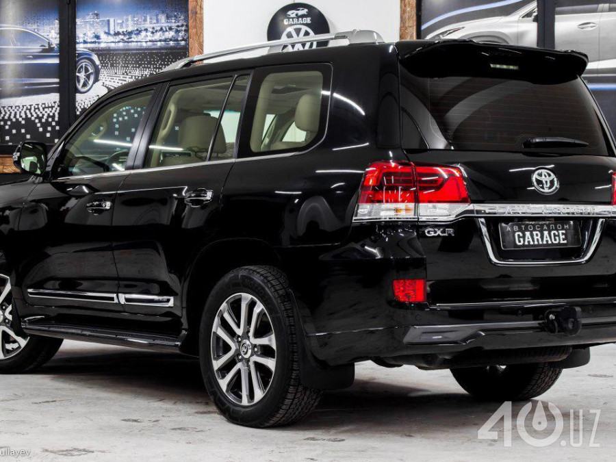 Toyota Land Cruiser 200 Series Рестайлинг 2