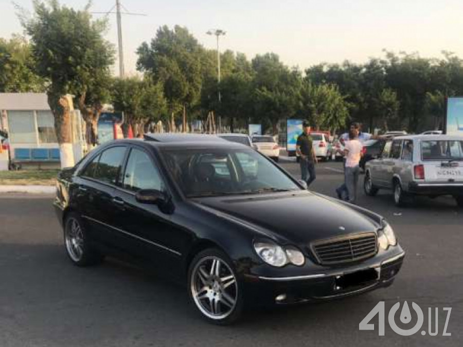 Mercedes-Benz C-klasse II (W203)
