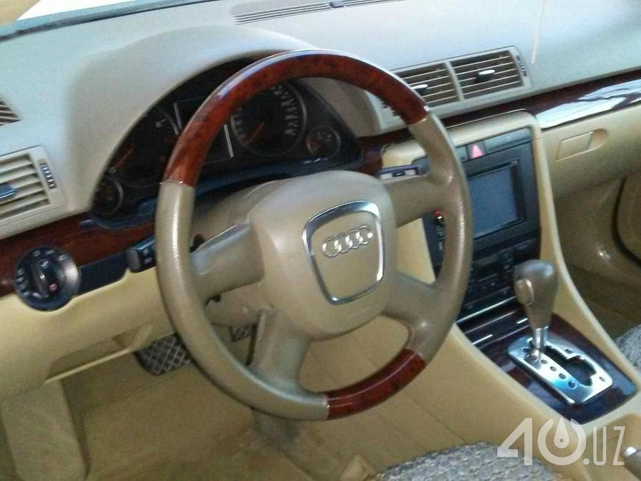 Audi A4 III (B7)