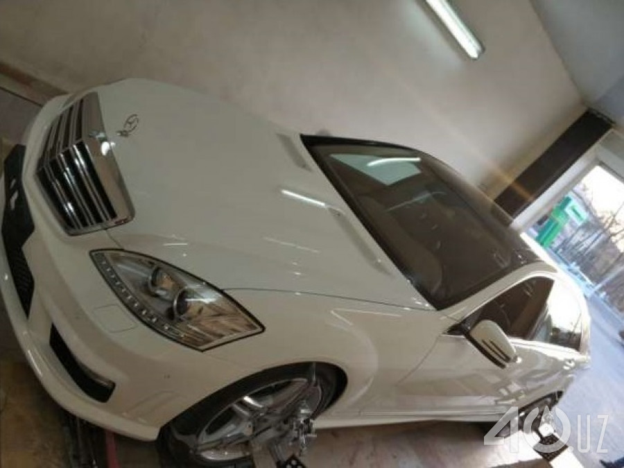 Mercedes-Benz S-klasse V (W221)