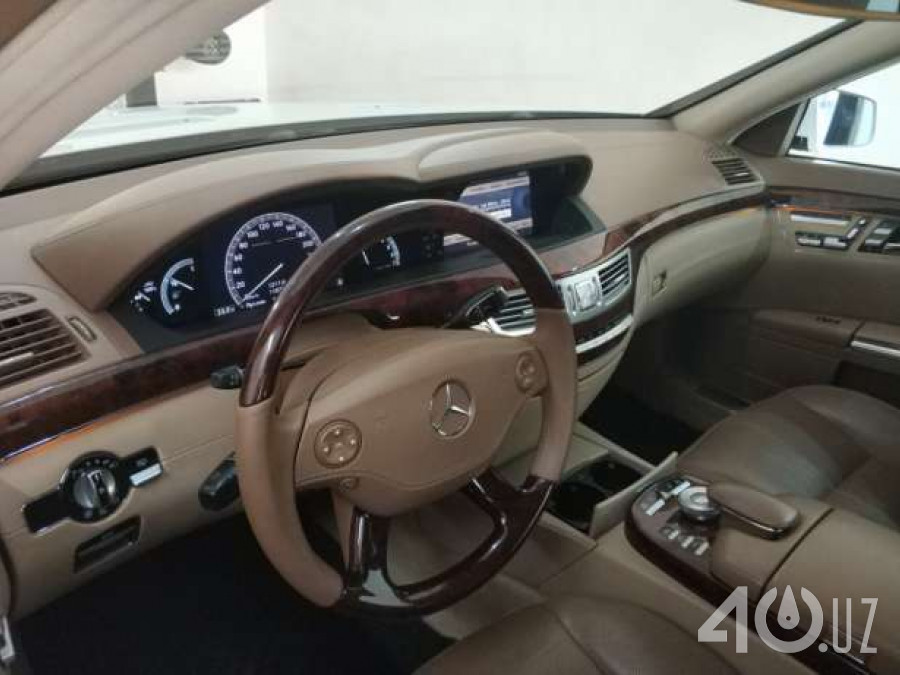Mercedes-Benz S-klasse V (W221)