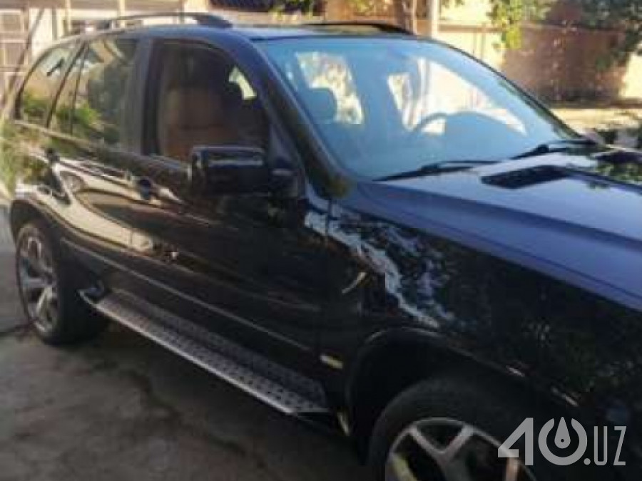 BMW X5 I (E53)