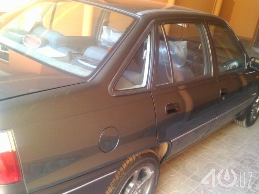 Daewoo Uz Nexia I (SOHC)