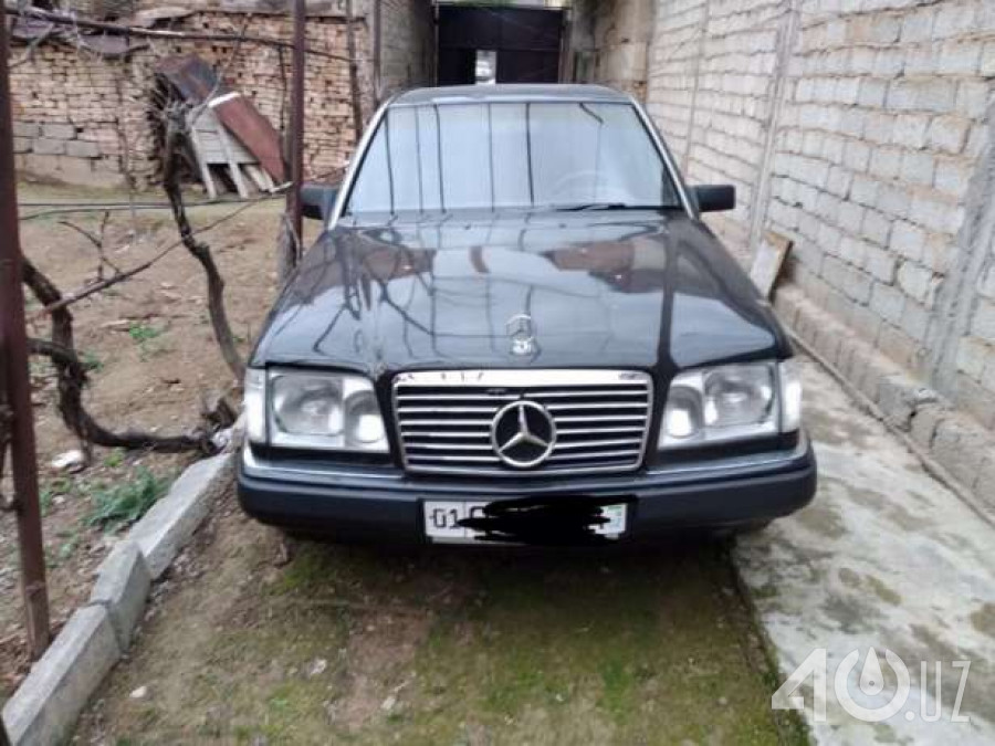 Mercedes-Benz W124