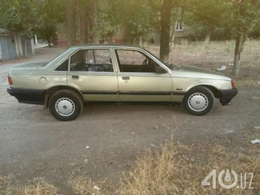 Opel Rekord E