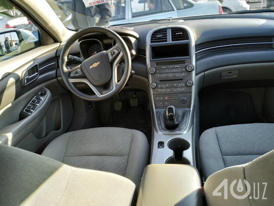Chevrolet Uz Malibu I