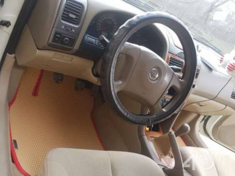 Nissan Maxima V (A33)