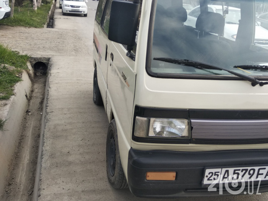 Daewoo Uz Damas I
