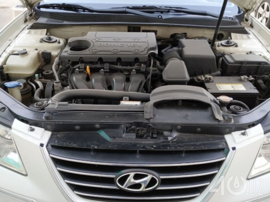 Hyundai Sonata V (NF)