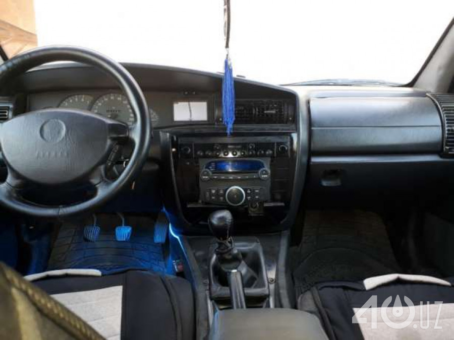 Opel Omega B Рестайлинг