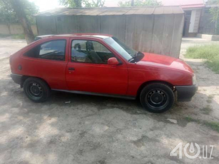Opel Kadett E