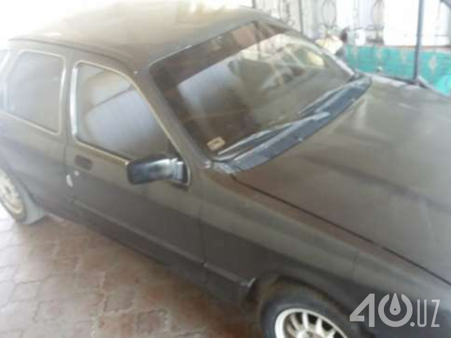 Ford Scorpio I