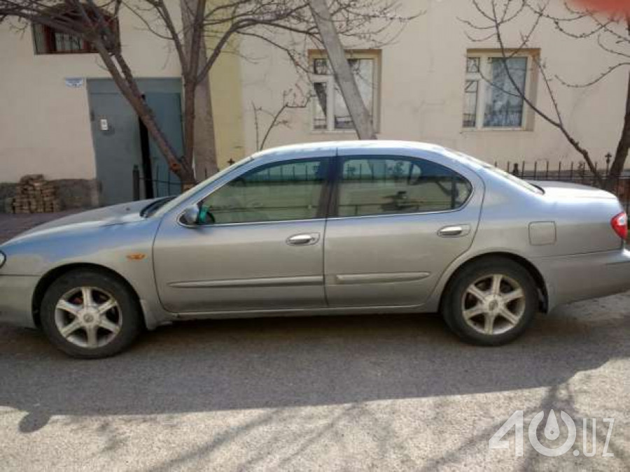 Nissan Maxima V (A33)