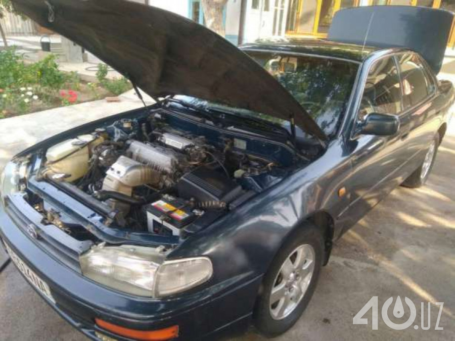 Toyota Camry III (XV10)