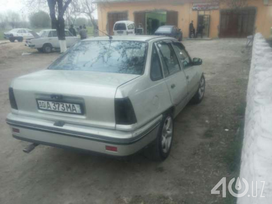 Daewoo Racer I