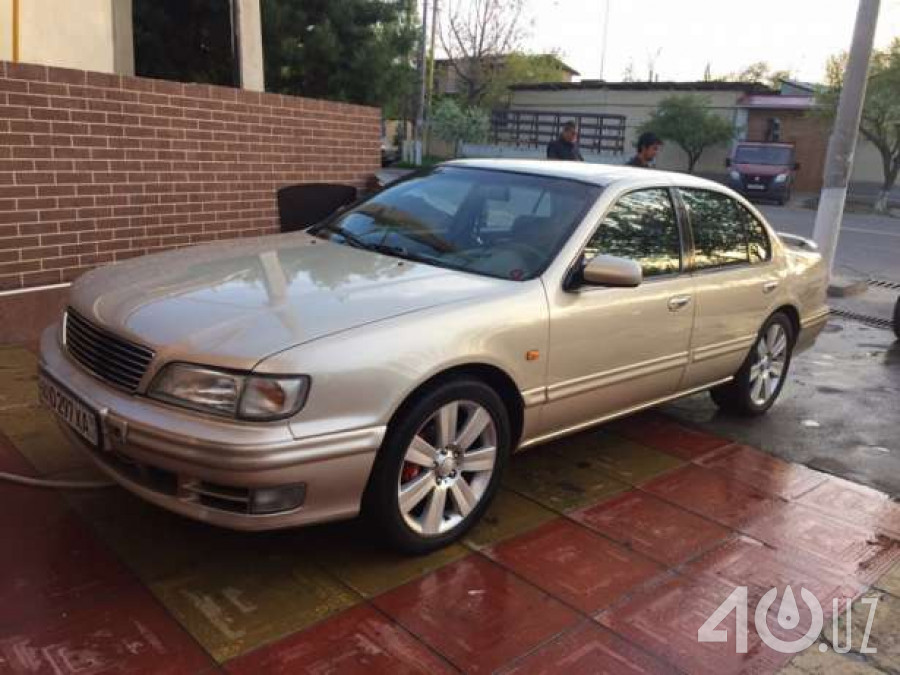 Nissan Maxima IV (A32)