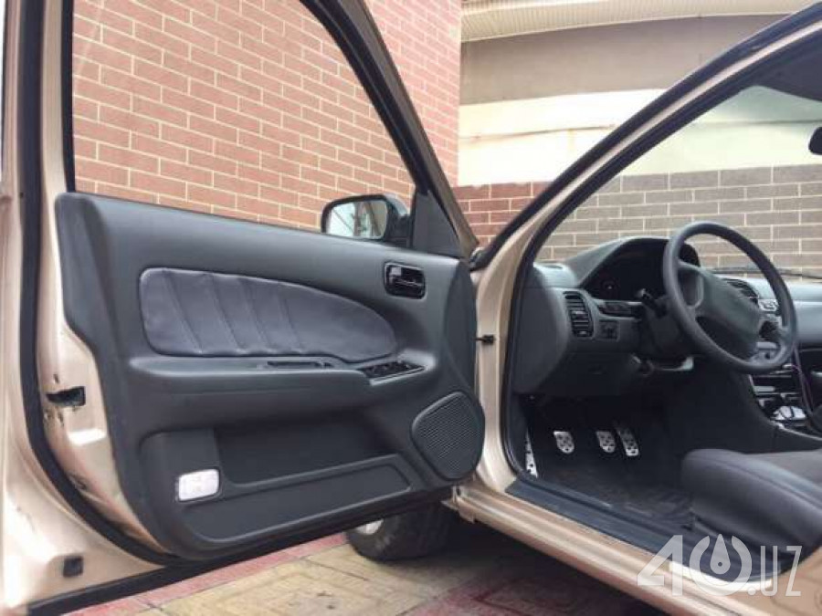 Nissan Maxima IV (A32)