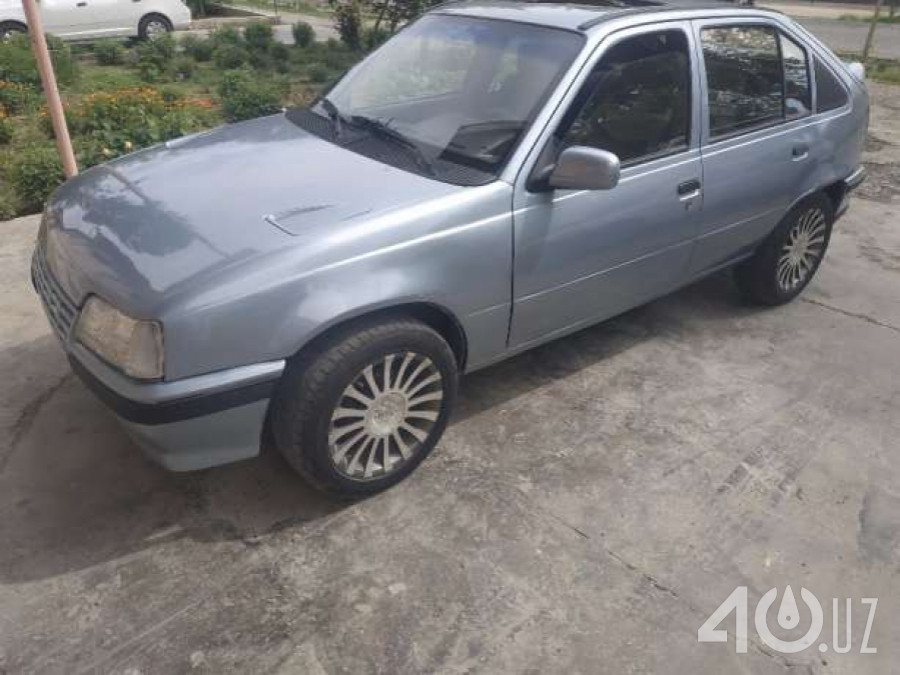 Opel Kadett E
