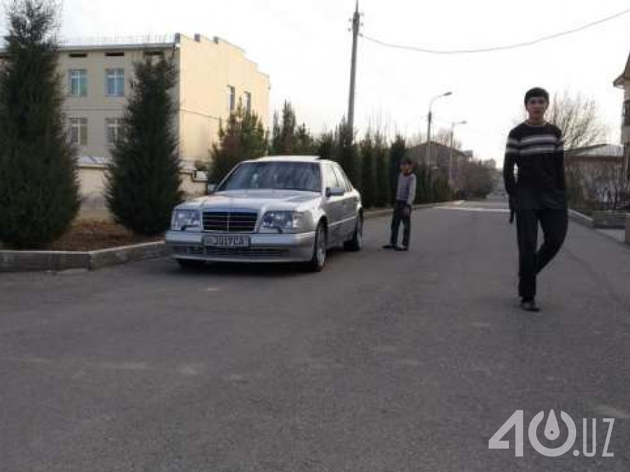 Mercedes-Benz E-klasse I (W124)