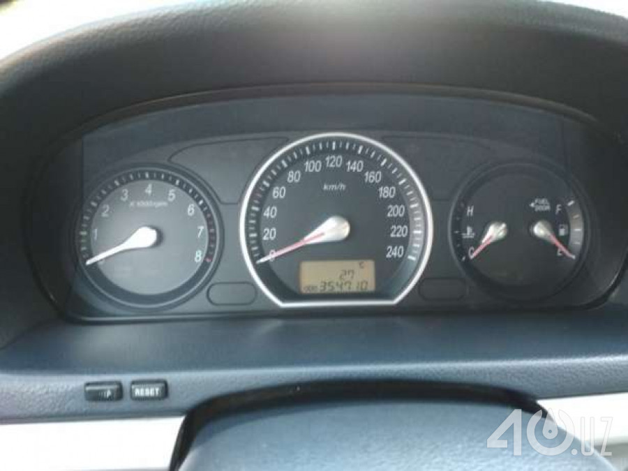 Hyundai Sonata V (NF)
