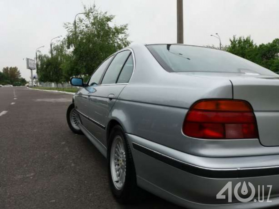 BMW 5 серия IV (E39)