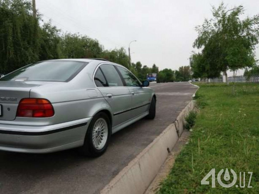 BMW 5 серия IV (E39)