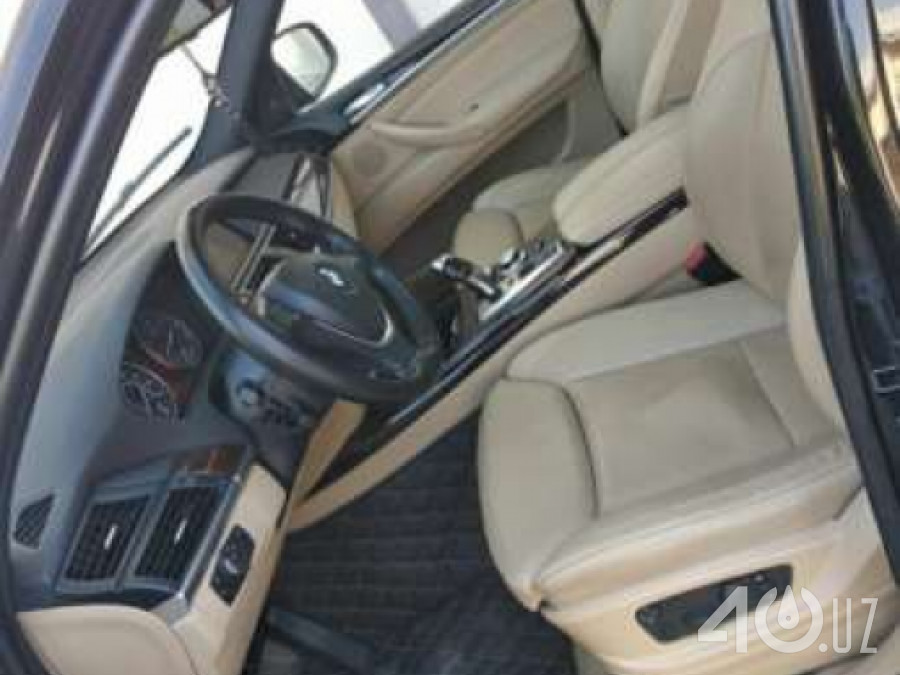 BMW X5 II (E70)