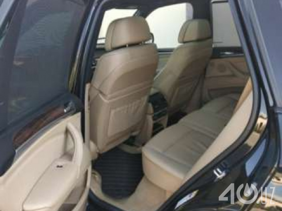 BMW X5 II (E70)