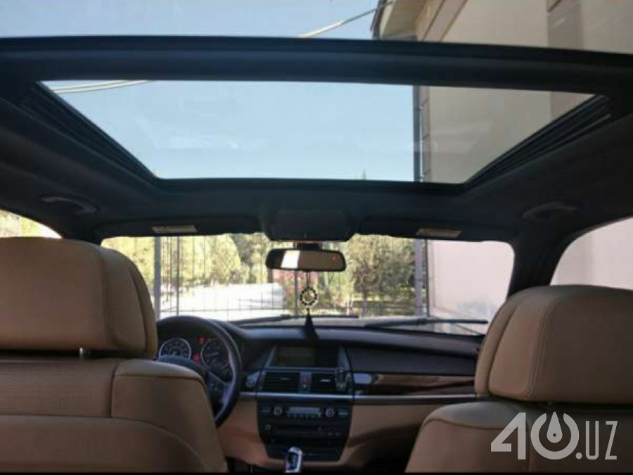 BMW X5 II (E70)