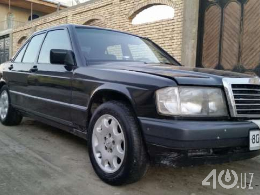 Mercedes-Benz 190 (W201)