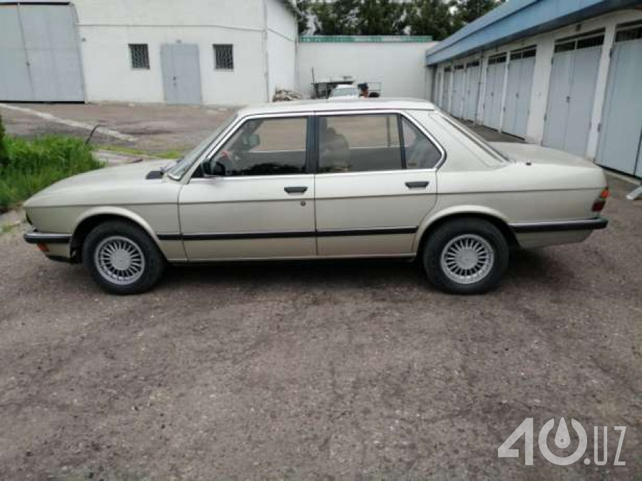 BMW 5 серия II (E28)