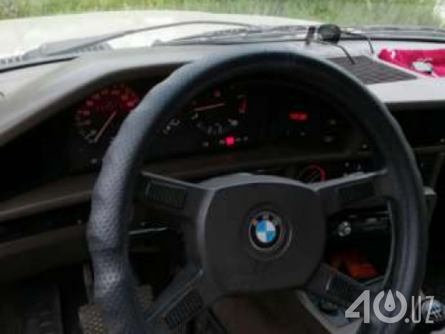 BMW 5 серия II (E28)