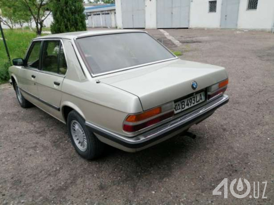 BMW 5 серия II (E28)