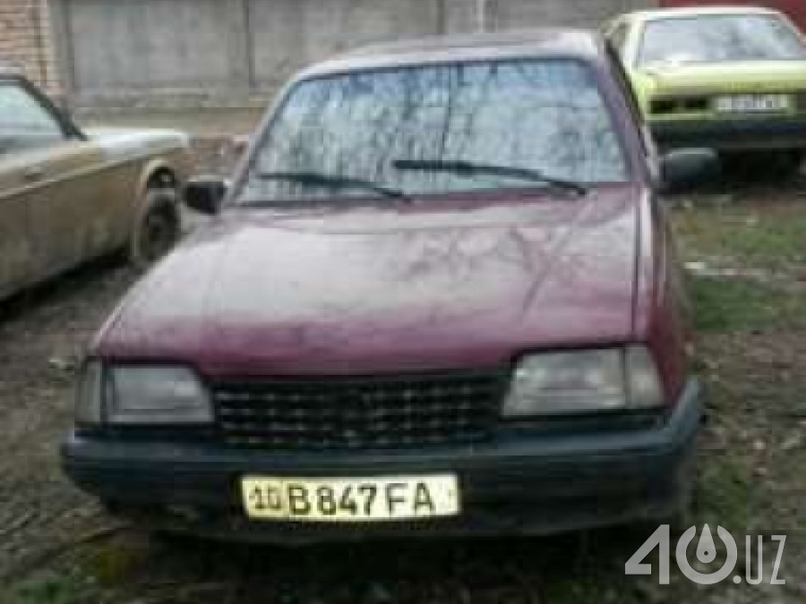 Opel Ascona C