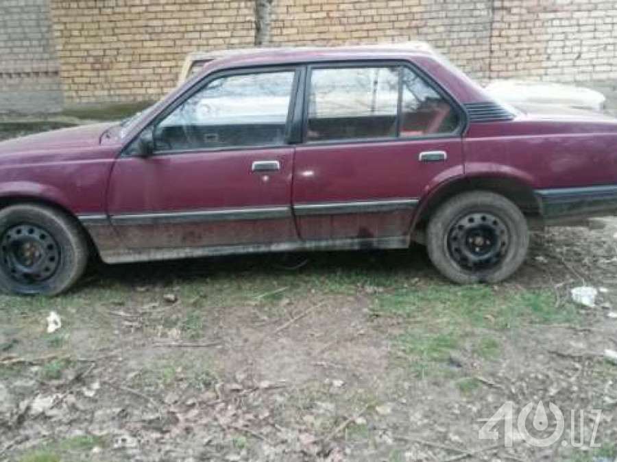 Opel Ascona C
