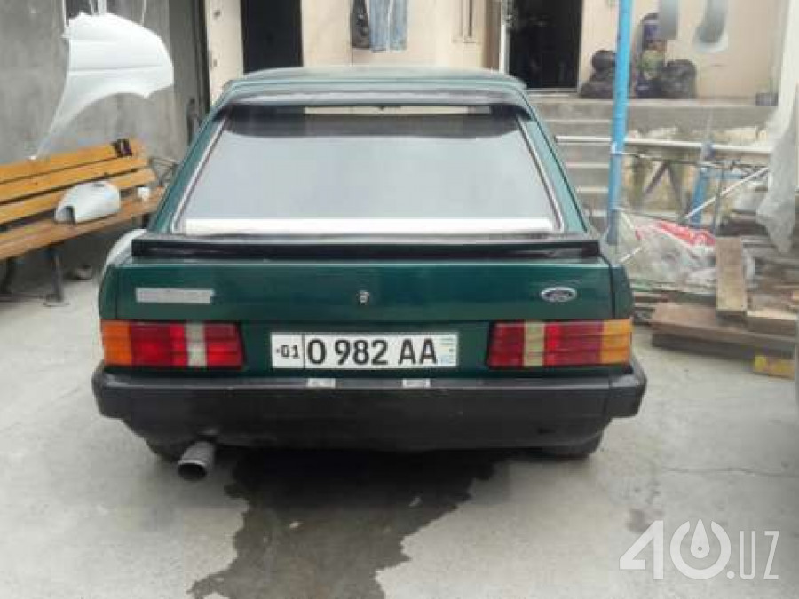 Ford Escort III