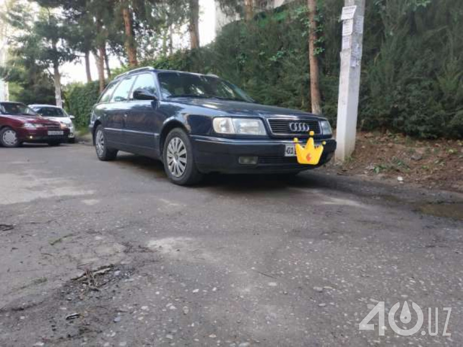 Audi A6 I (C4)