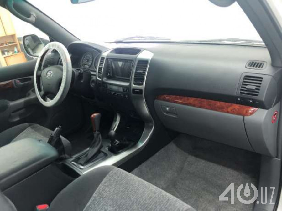 Toyota Land Cruiser Prado 120 Series Рестайлинг