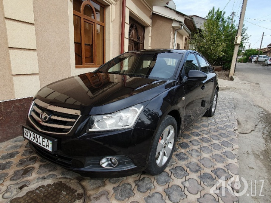 Daewoo Lacetti Premiere J300