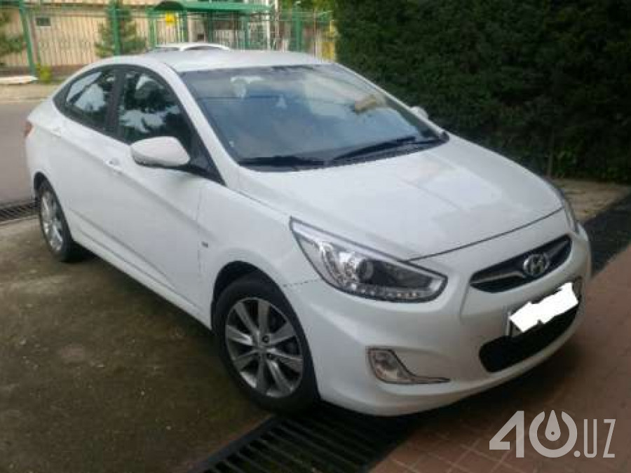 Hyundai Accent IV