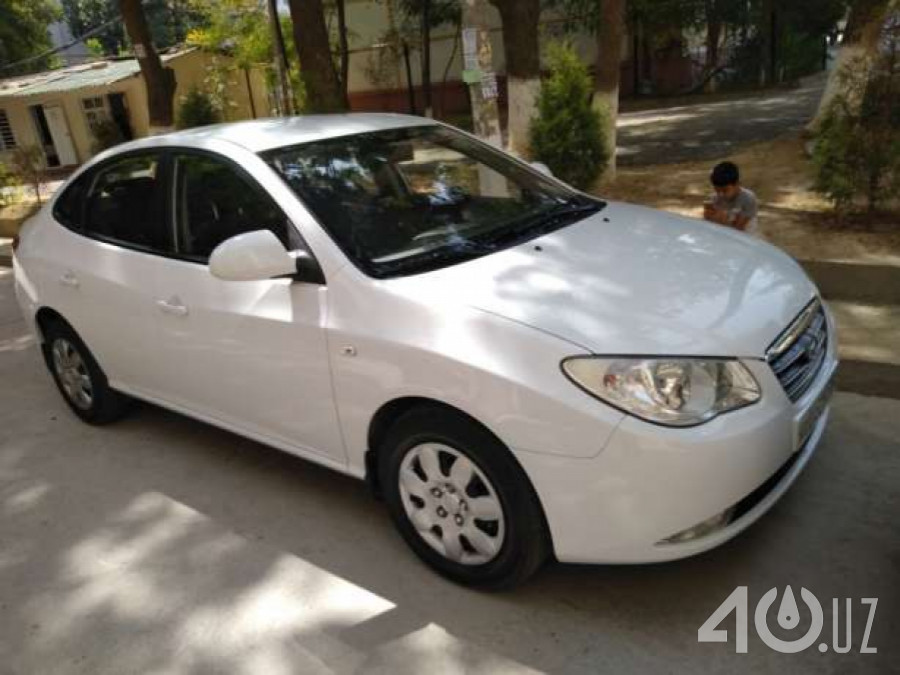 Hyundai Elantra IV (HD)