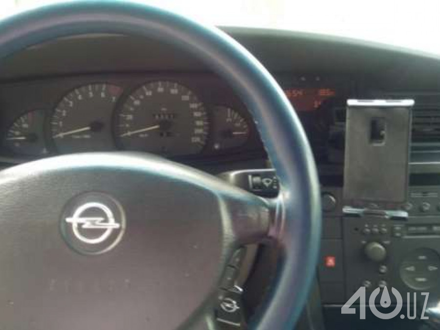 Opel Omega B Рестайлинг