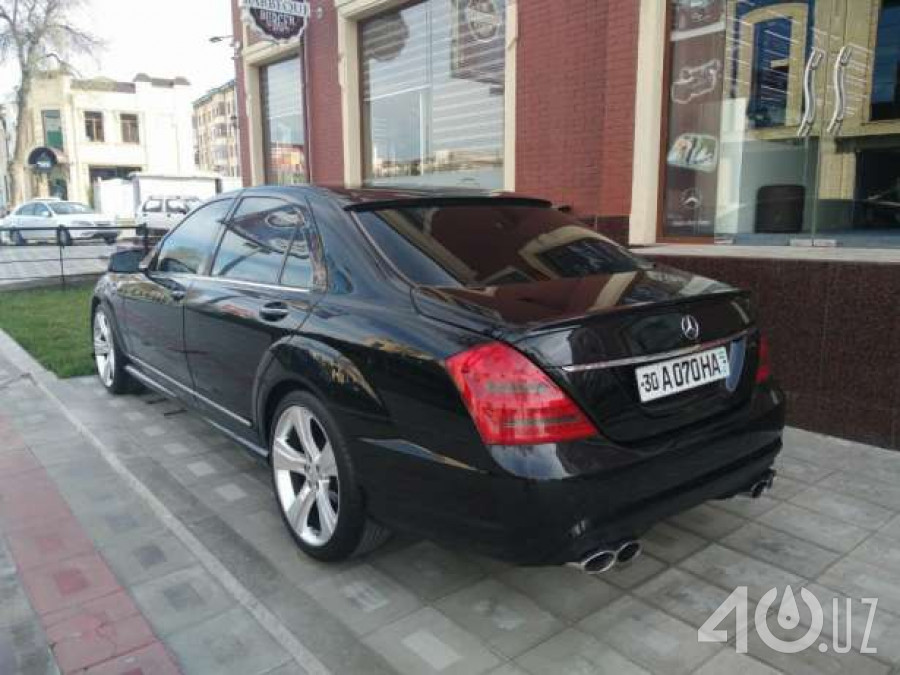 Mercedes-Benz S-klasse IV (W220)