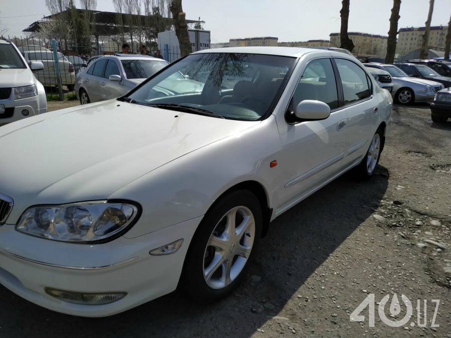 Nissan Maxima V (A33)