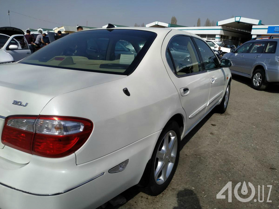 Nissan Maxima V (A33)